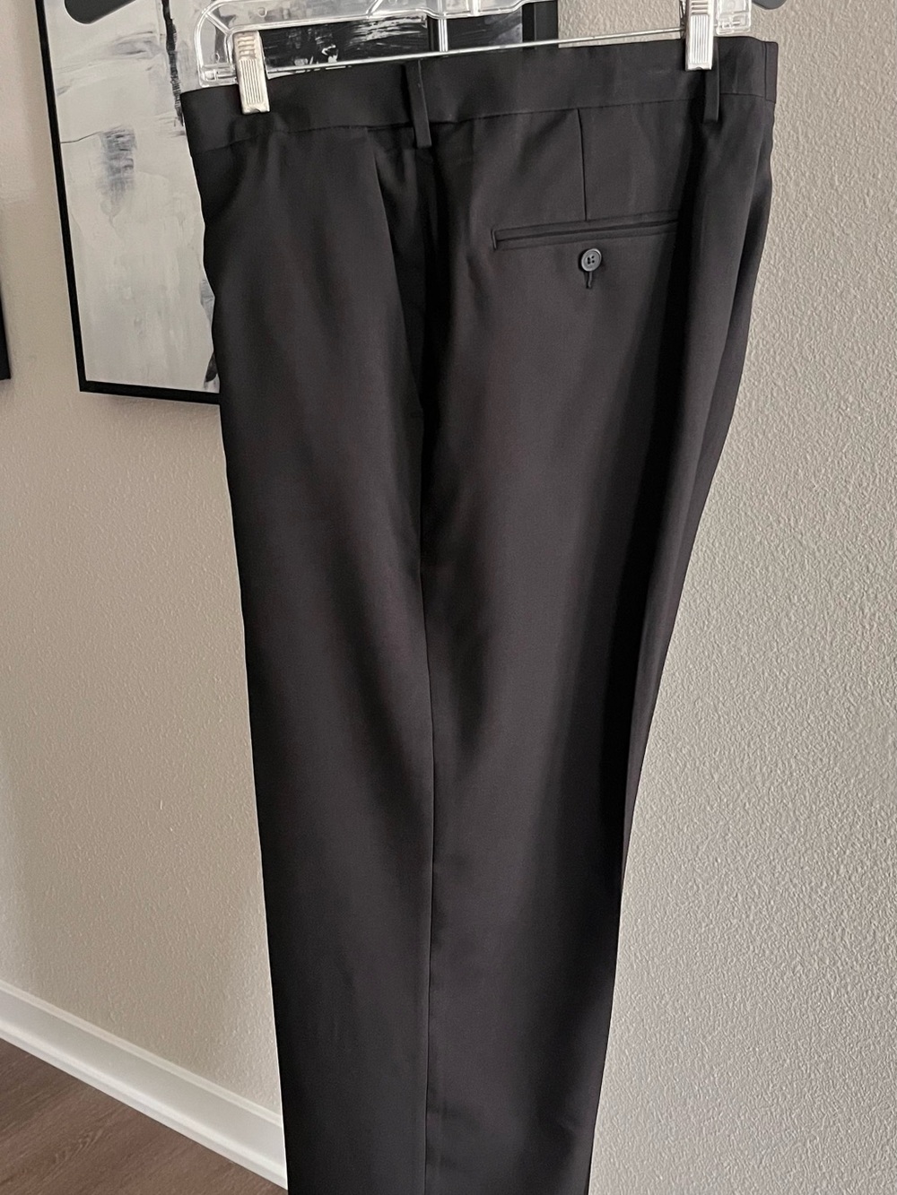 Haggar Premium Comfort Dress Pants Flat Front. Black 36x31
Excellent Condition